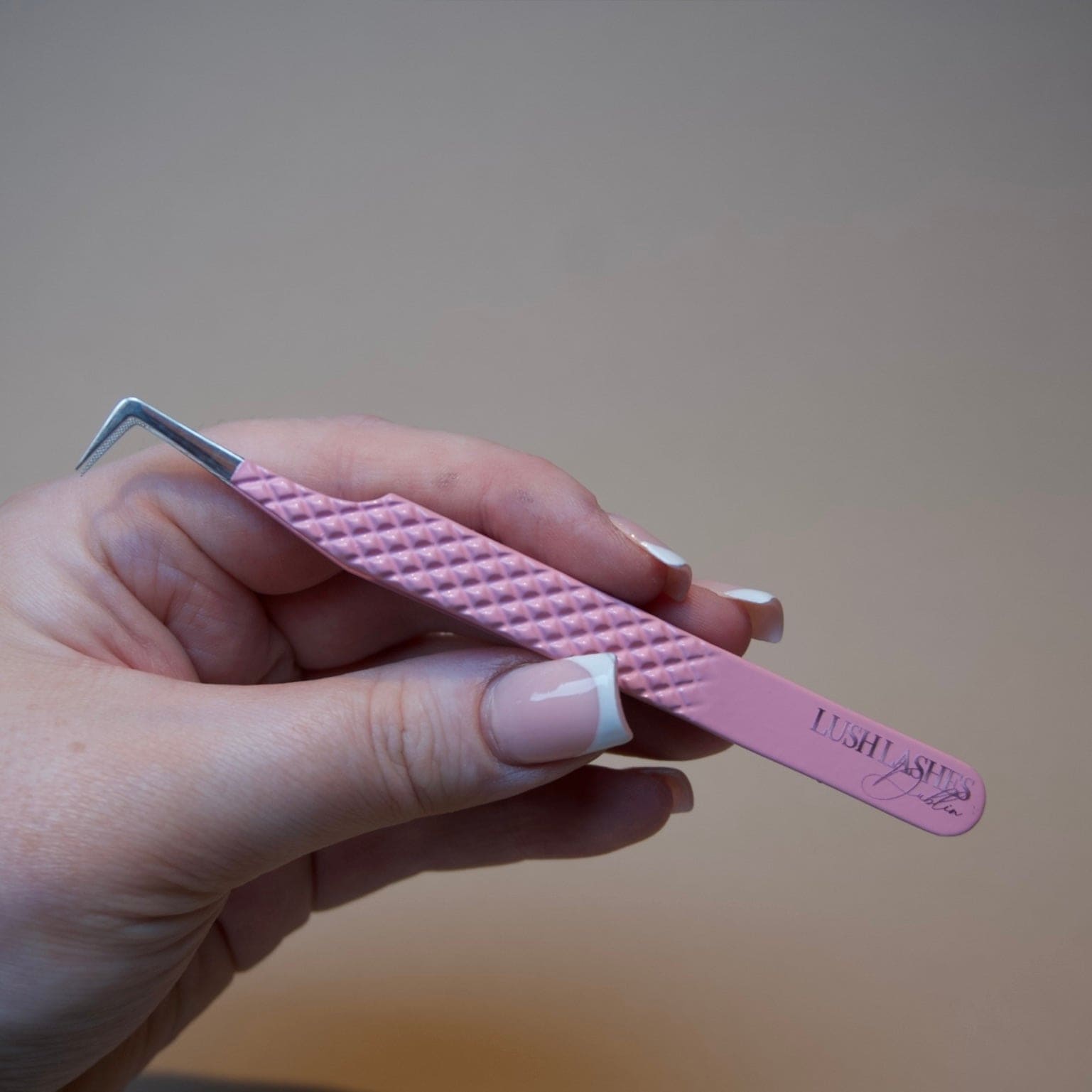 90° Angle Fiber Tip Tweezers